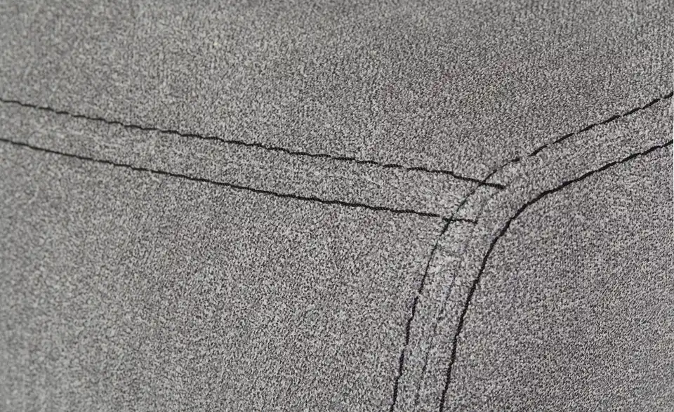 Schlafsofa Kate, Naht