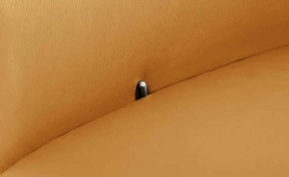 JOOP! Relaxsessel aus Leder Lounge 8140, Detailansicht