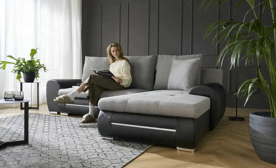 Ecksofa Emma mit Beleuchtung und Schlaffunktion, in Wohnsituation