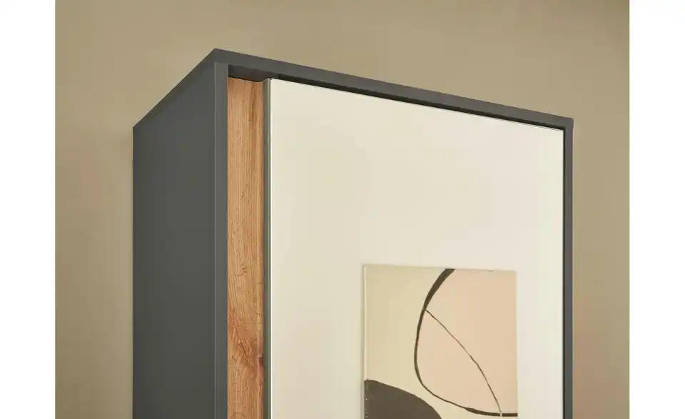 Garderobenschrank, Detailansicht