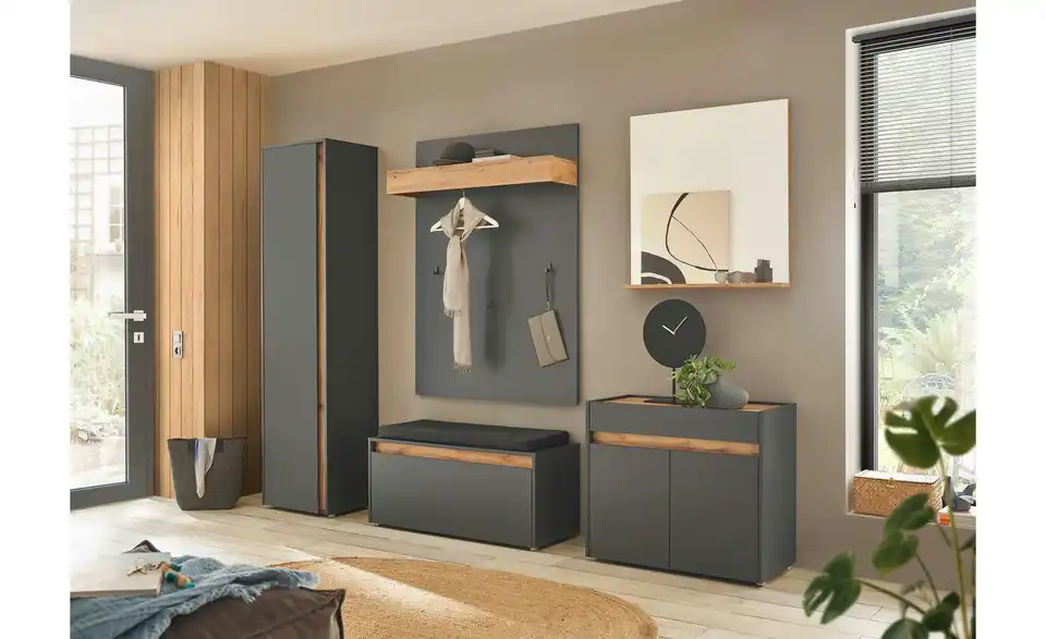 Garderobenkombination, in Wohnsituation