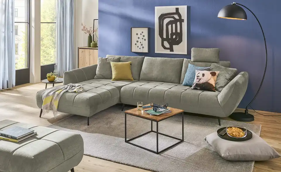 bobb Ecksofa Carly mit Sitztiefenverstellung, in Wohnsituation