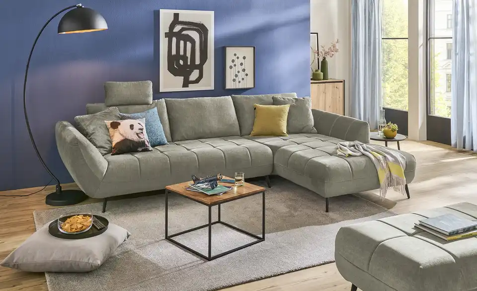 bobb Ecksofa Carly mit Sitztiefenverstellung, in Wohnsituation