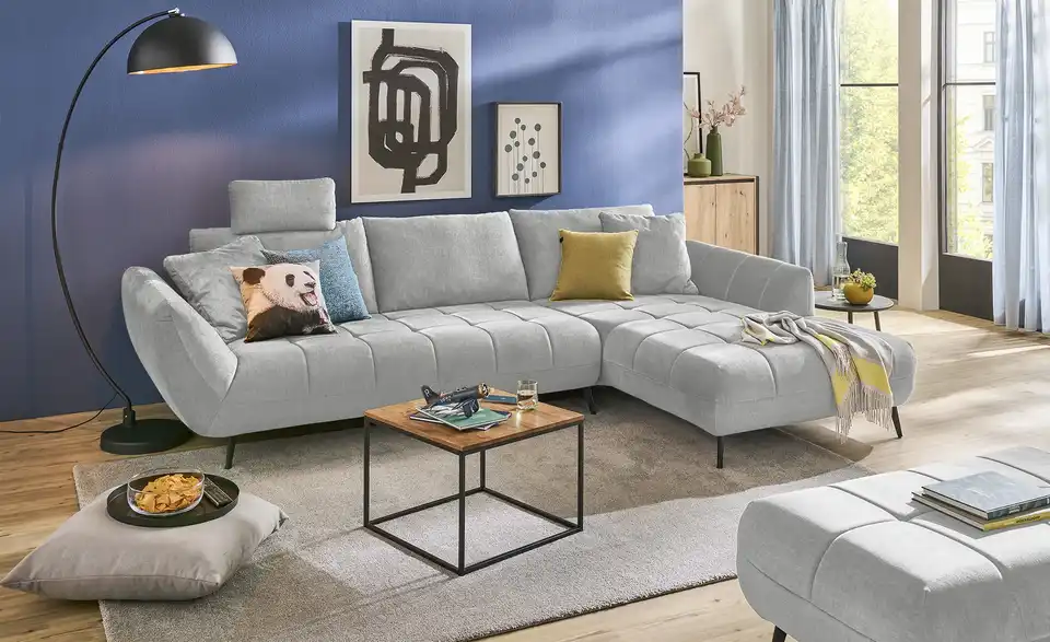 bobb Ecksofa Carly mit Sitztiefenverstellung, in Wohnsituation