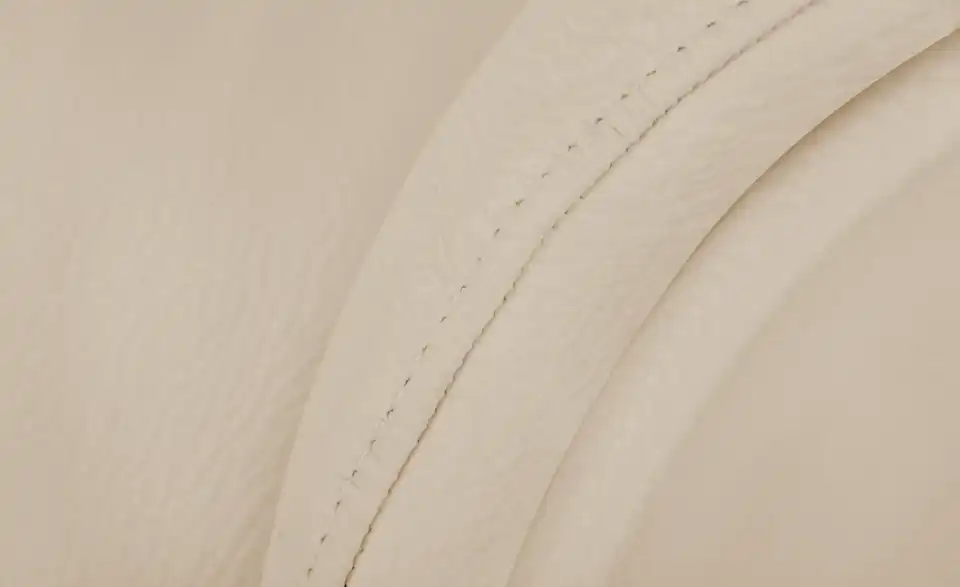 Nils Olsen Relaxsessel Mikkel, Naht