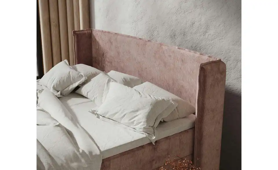 Boxbett mit Stauraum, in Wohnsituation