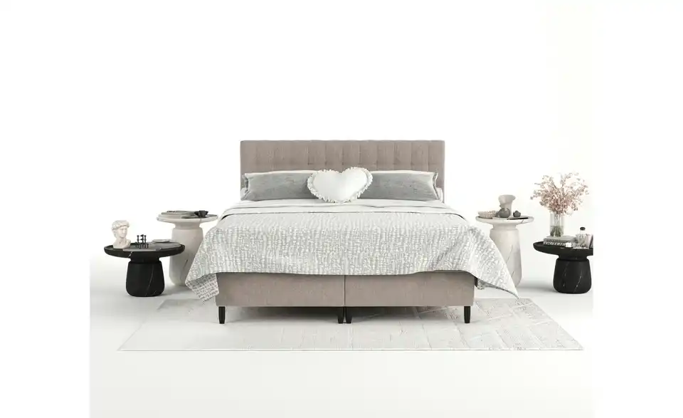 Boxbett mit Stauraum, in Wohnsituation