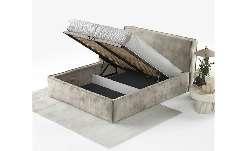 Polsterbett mit Stauraum, in Wohnsituation