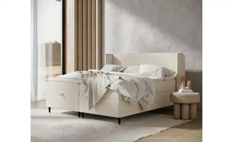 Boxbett mit Stauraum, in Wohnsituation