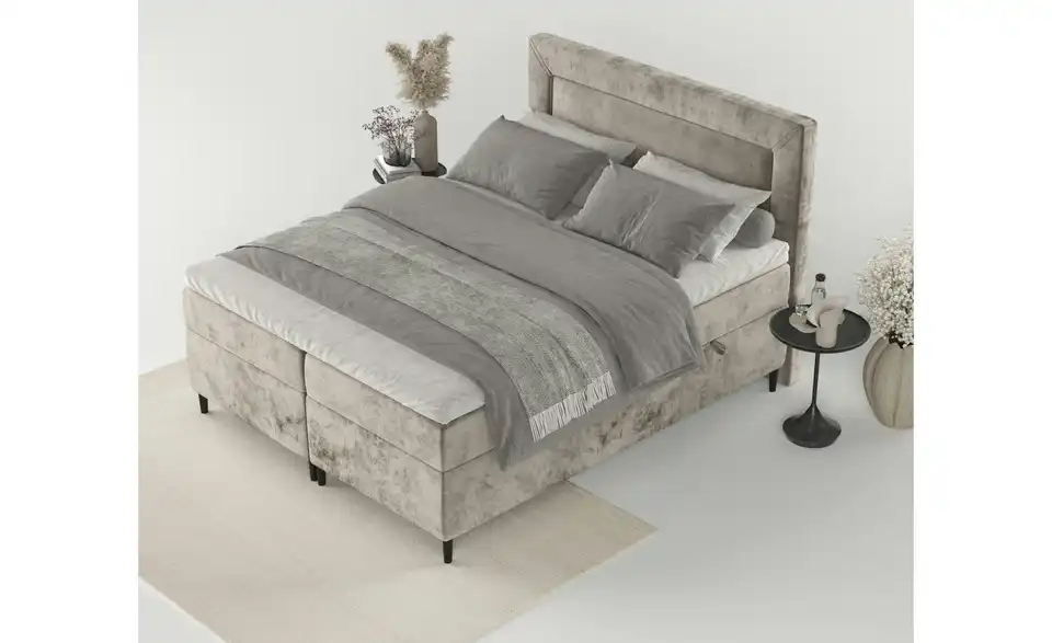 Boxbett mit Stauraum, in Wohnsituation