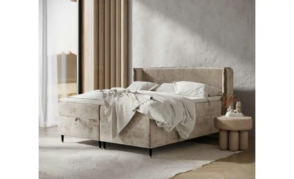 Boxbett mit Stauraum, in Wohnsituation