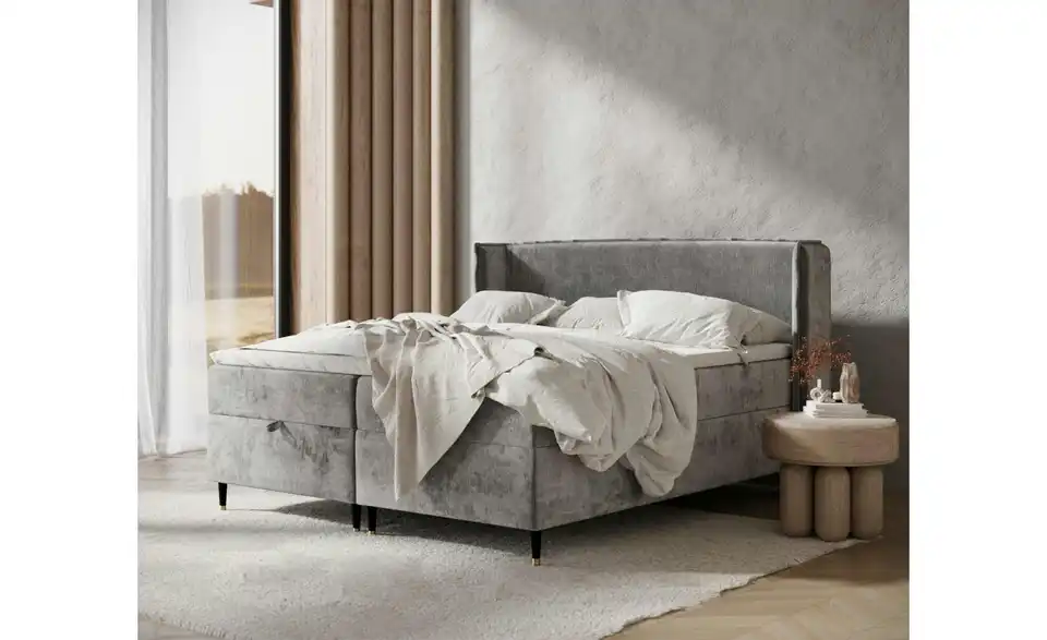 Boxbett mit Stauraum, in Wohnsituation