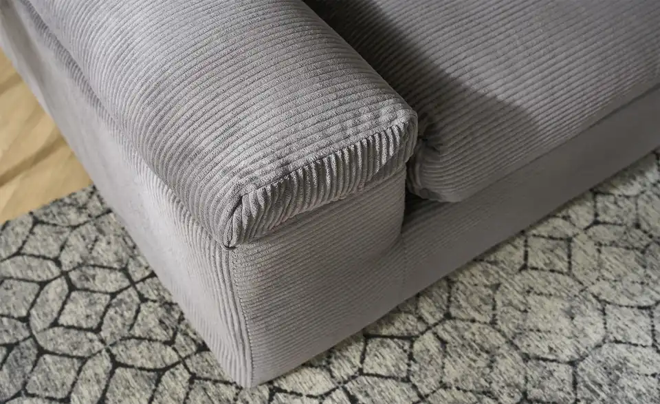 smart Big Sofa Lianea in modernem Cord, Detailansicht