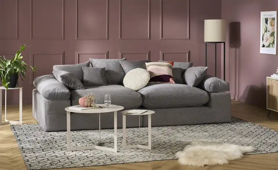 smart Big Sofa Lianea in modernem Cord, in Wohnsituation