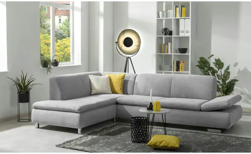 Max Winzer Ecksofa, in Wohnsituation