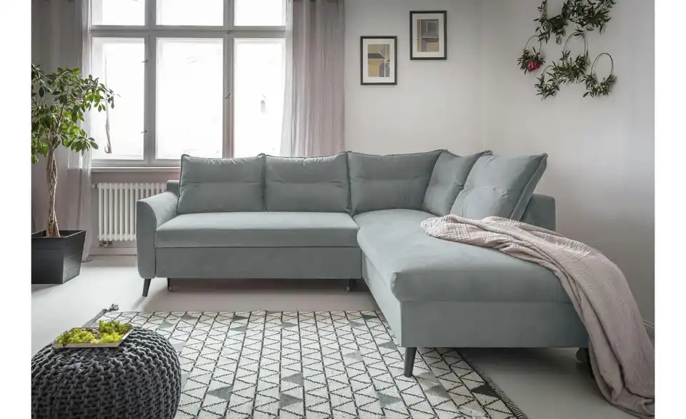 Miuform Ecksofa mit Schlaffunktion, in Wohnsituation