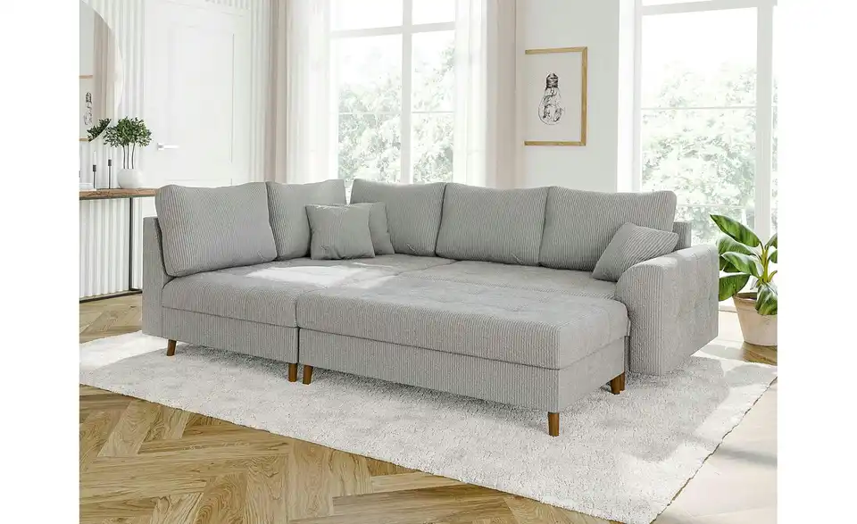 Ecksofa mit Hocker Maya, in Wohnsituation