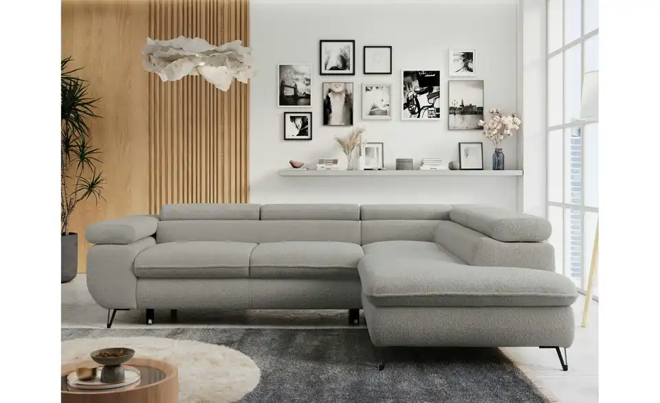 Ecksofa Hellgrau, in Wohnsituation