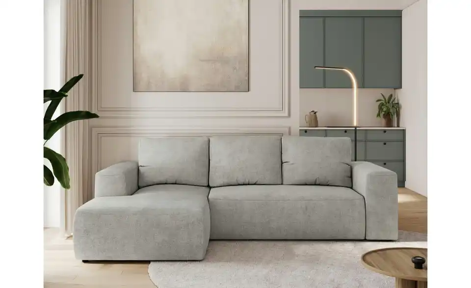 Ecksofa Hellgrau, in Wohnsituation