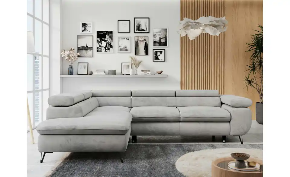 Ecksofa Hellgrau, in Wohnsituation