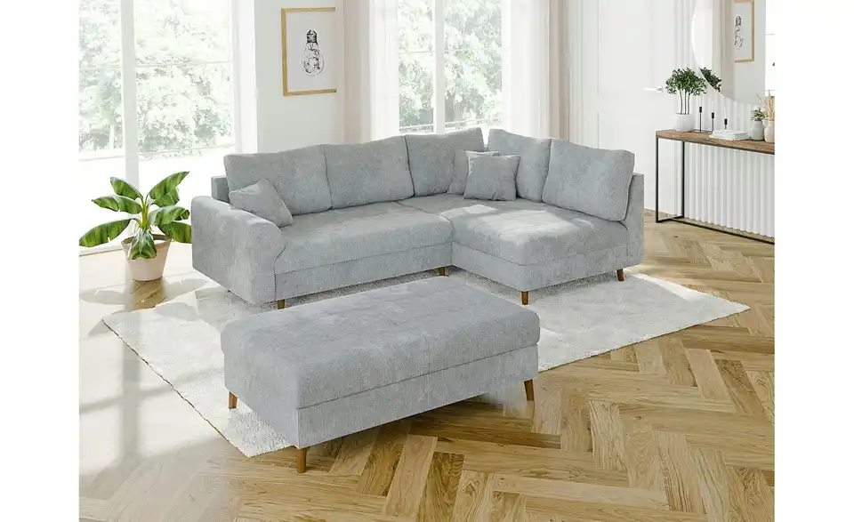 Ecksofa mit Hocker Trygve, in Wohnsituation