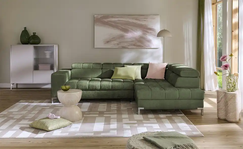 Ecksofa Arte mit verstellbaren Kopfstützen, in Wohnsituation