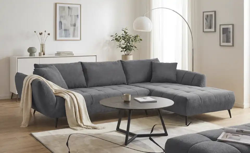 bobb Ecksofa Carly mit Sitztiefenverstellung, in Wohnsituation