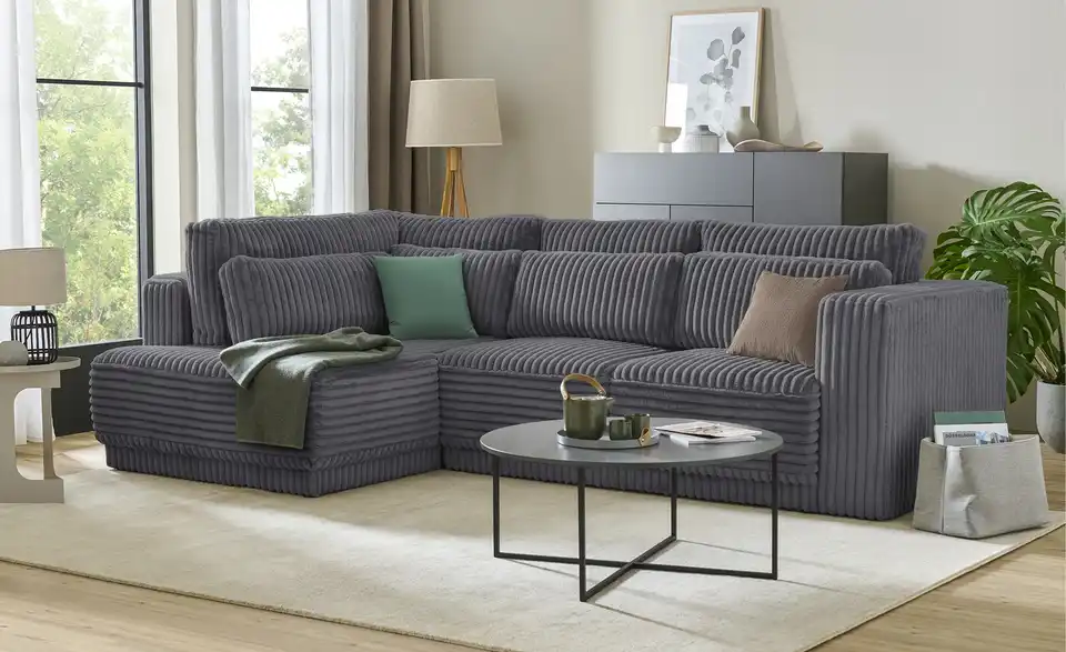 switch Ecksofa Tirana, in Wohnsituation