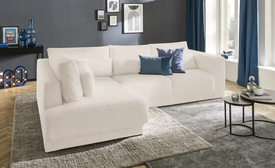switch Ecksofa Tirana, in Wohnsituation