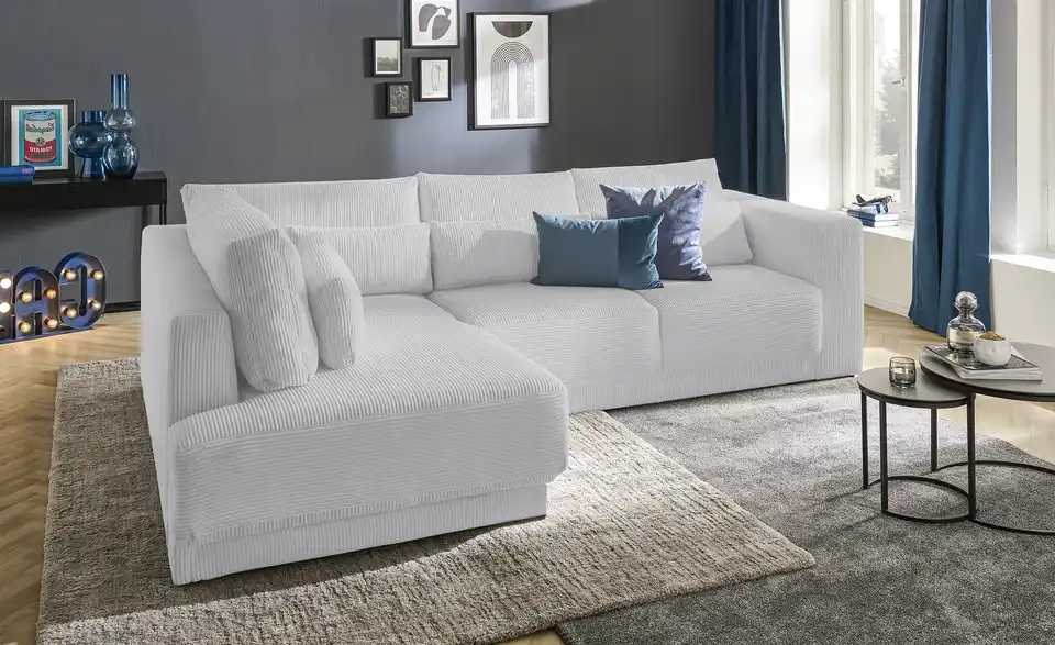 switch Ecksofa Tirana, in Wohnsituation