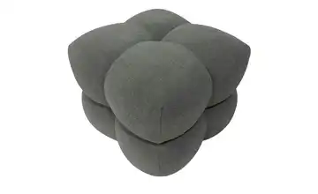  Hocker  Saahra